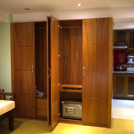 Granda Serviced Apartment 2